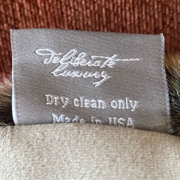 NWOT NEW Four (4) Aviva Stanoff Black/Brown Faux Fur Luxury Designer Pillows - Picture 11 of 11